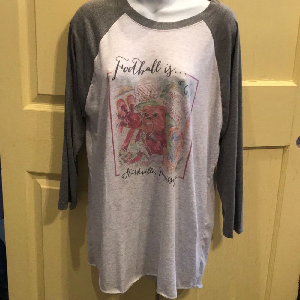 🎀BRAND NEW FROM BOUTIQUE🎀baseball tee